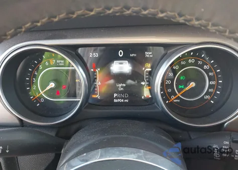 2018 Jeep Wrangler Unlimited Sahara 4X4 из США, поврежденный, VIN 1C4HJXEG2JW176531